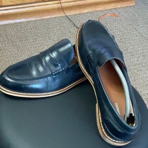 Blue leather dress shoe